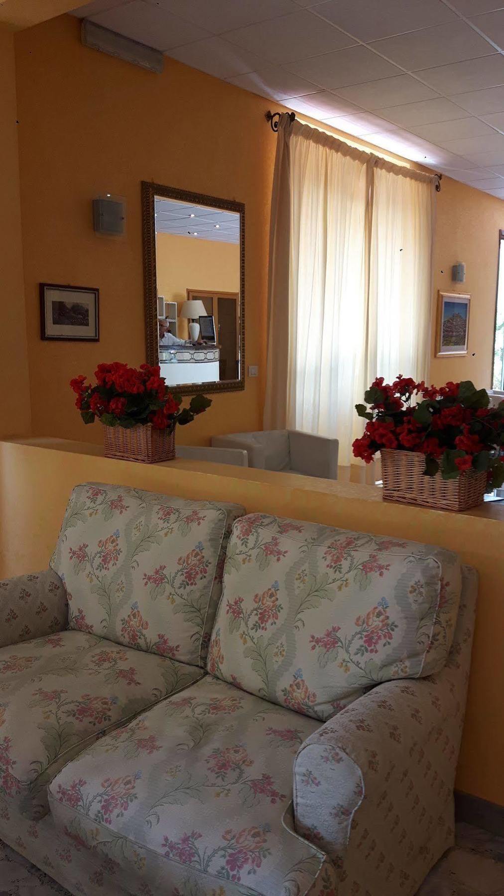 Vacanze Hotel